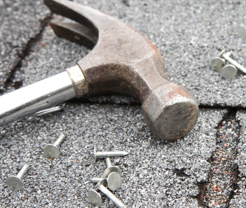 6 Signs That Your Roof Needs To Be Repaired Or Replaced 6 Signs That Your Roof Needs To Be Repaired Or Replaced